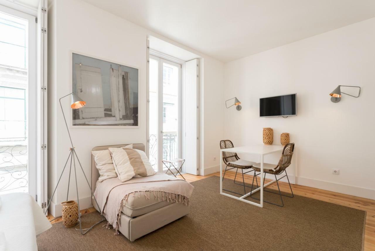 Chiado Cozy Apartments - By Lu Holidays Lisbon Exterior photo